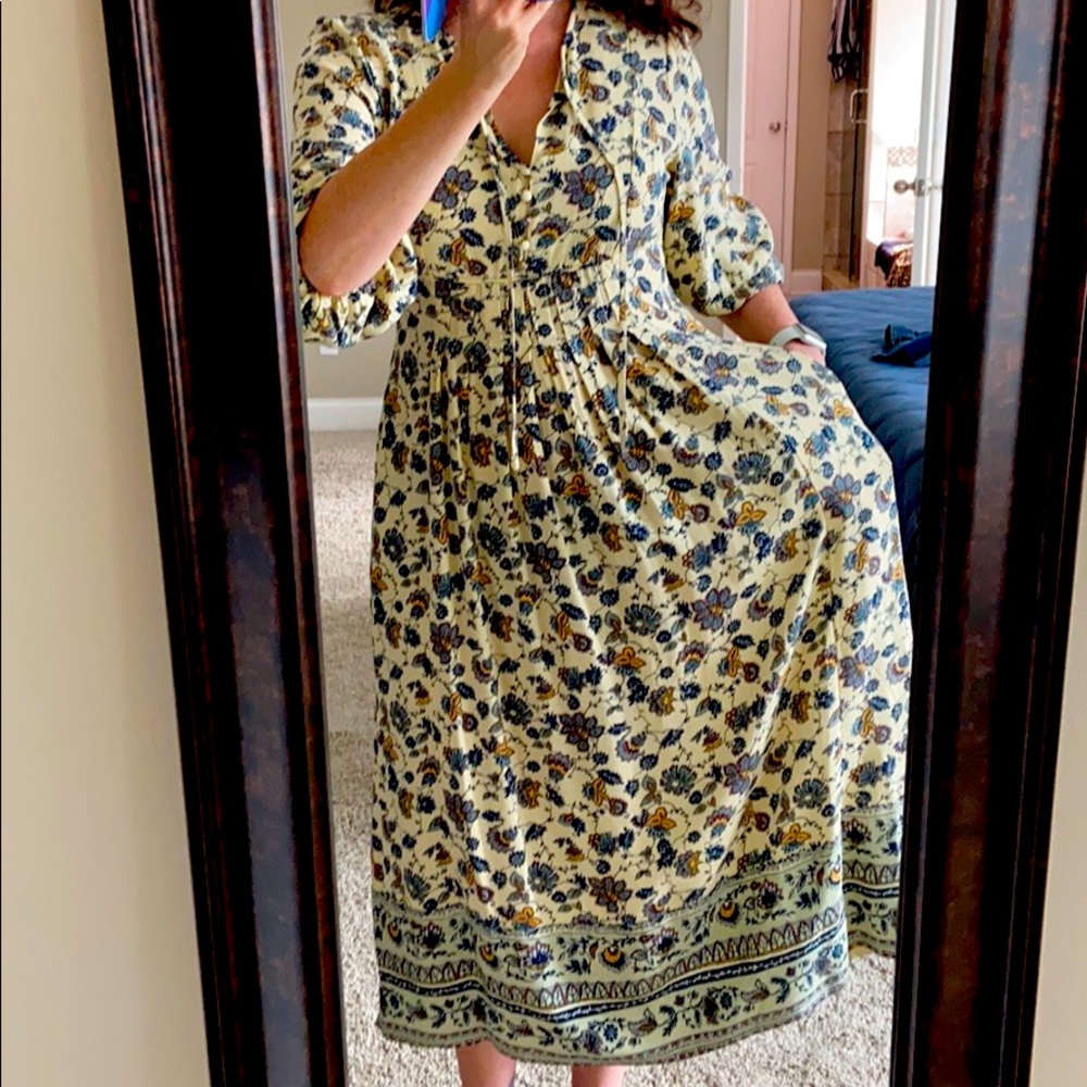 Universal Thread dress